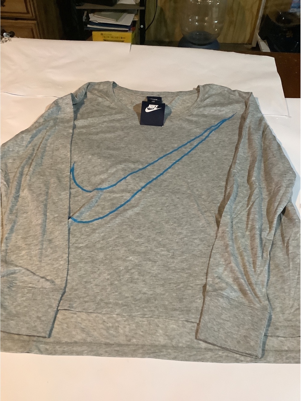 Nike Women's Long Sleeve Gray T-Shirt with Blue Swoosh Logo Size XL